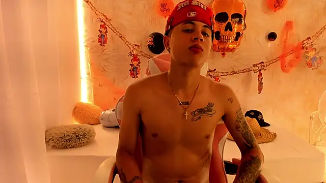 Julian_Stonee1 – webcam-show