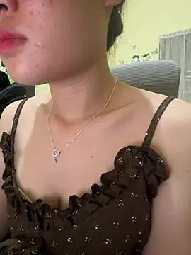 Kira_isu 라이브 XXX 채팅