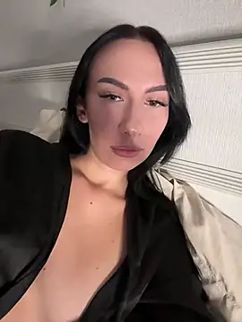 YourfavNicolen Webbikameraesitys