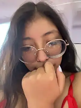 Chatroom XXX en direct de Mia-Quintero