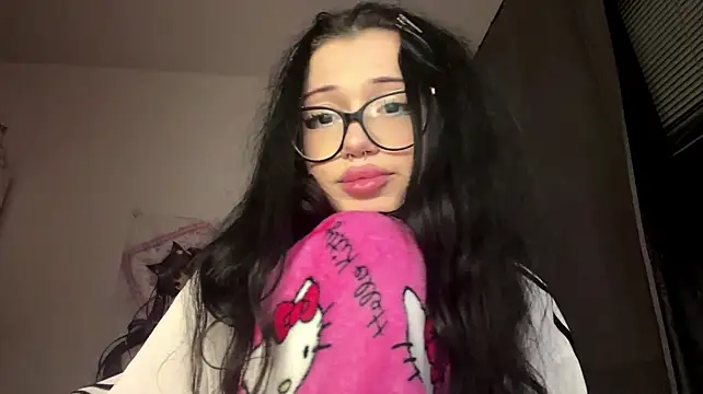 Webkamerová show serenakisss