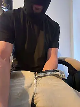 Whiteboii2026 Adlı Modelin Web Kamerası Şovu