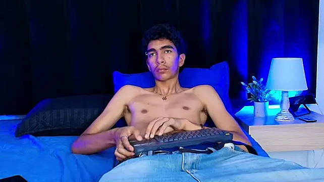 Cam_stom Show in webcam