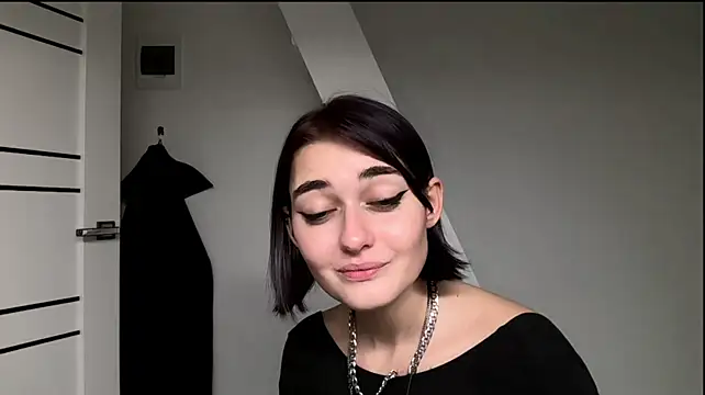 NadaSidles: онлайн-секс-чат