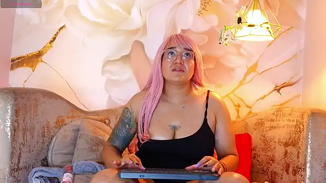 alishalancaster_cr – webcam-show