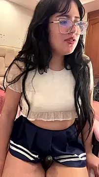 MiuMiuDolly Chat XXX live