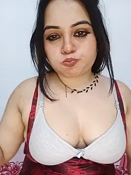 Saina_61's Live XXX Chat
