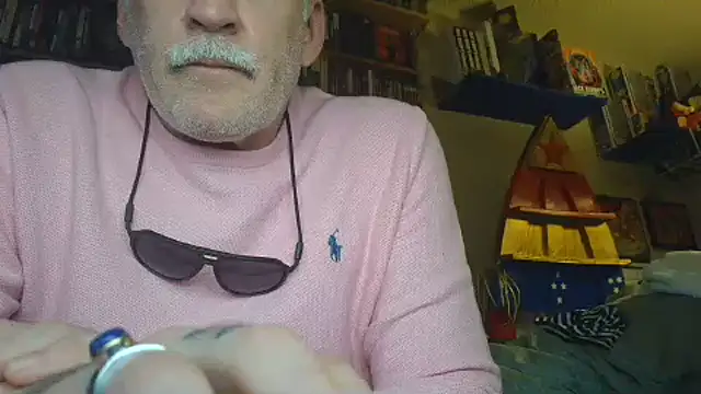 Webkamerová show overmydadbody222