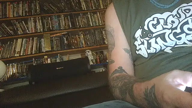 overmydadbody222 Webcam Show