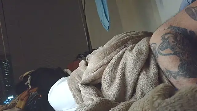 Вебкам-шоу overmydadbody222