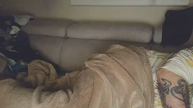 overmydadbody222 Webcam-Show
