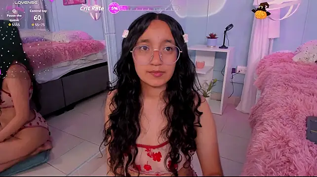 Emily_Blussh's Webcam Show