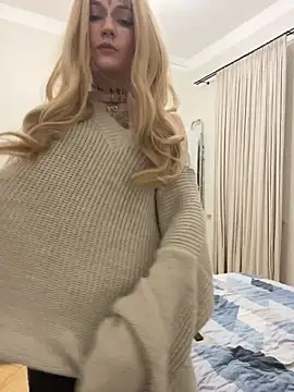 AstraMarty Adlı Modelin Canlı XXX Sohbeti