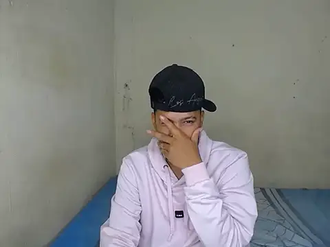 santi_0423 – webcam-show