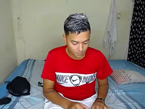 santi_0423 – webcam-show