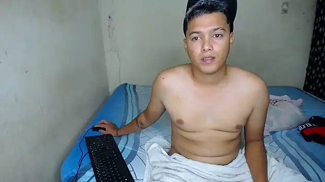 Вебкам-шоу santi_0423