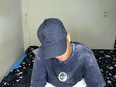 santi_0423 – webcam-show