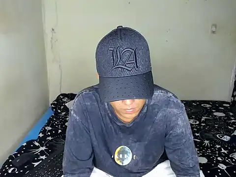 santi_0423 Webcam-Show