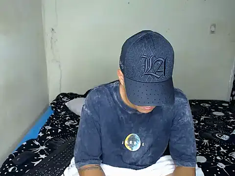 הופעת וובקאם של santi_0423