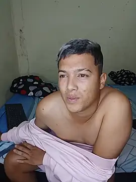 santi_0423 Webcam-Show