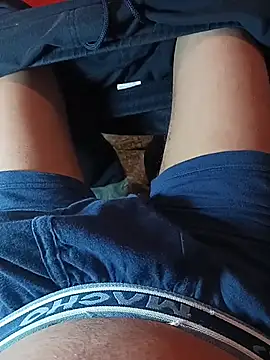 Pokazy przed kamerką – Sagar_BigDick
