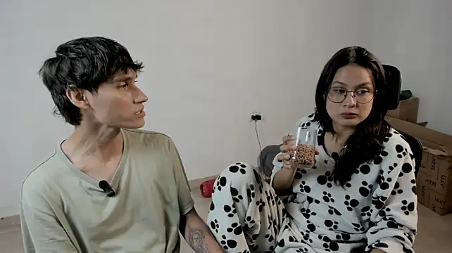 Irene_Alex Chat XXX in diretta