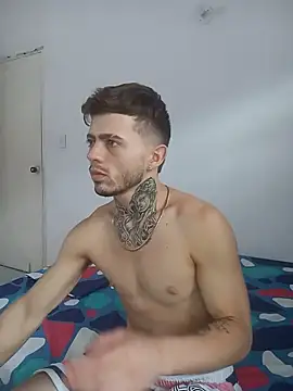 zeus_eddy Pertunjukan Webcam