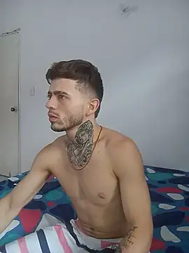 zeus_eddy Webcam show