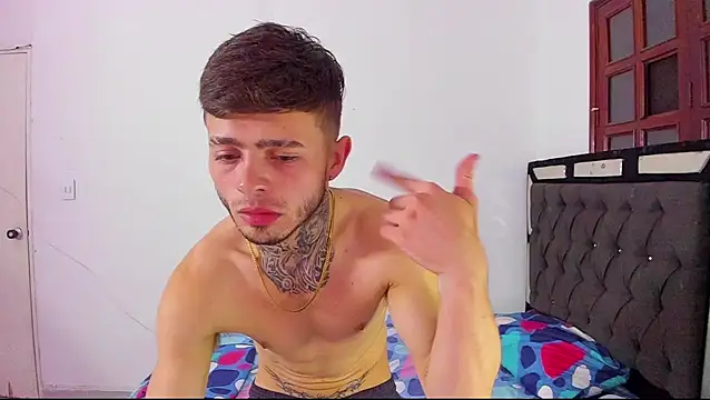 zeus_eddyn Webbikameraesitys
