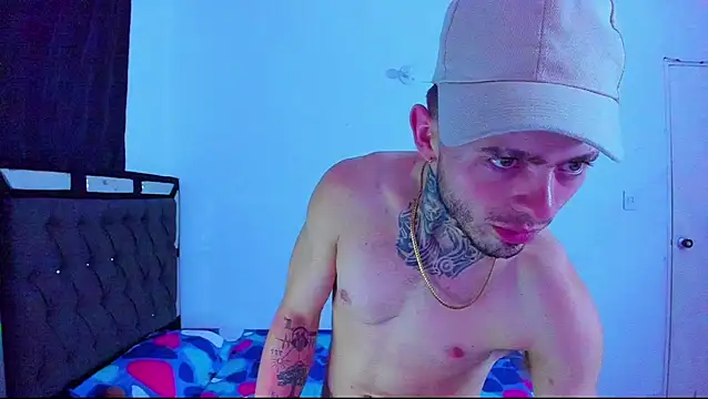 zeus_eddy Show Webcam