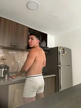 Show modela francocorleone na web-kameri