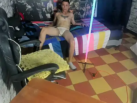 cristopher_junen Webbikameraesitys