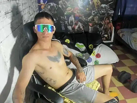 cristopher_junen Webbikameraesitys