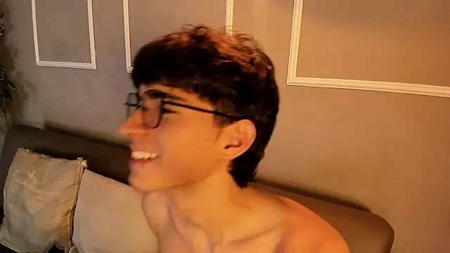 Phineas_Flynn_ Webcamshow