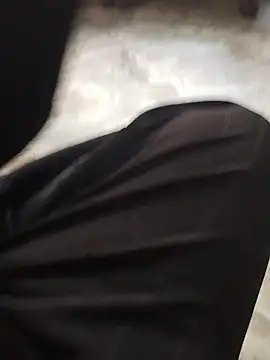 Hot-Shot7 Show in webcam