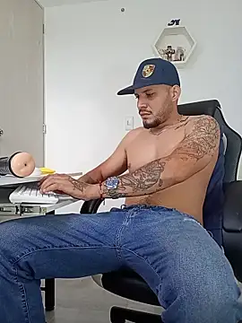 Josel_1994 Шоу с уебкамера