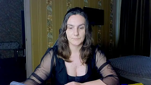 Živý XXX chat FlirtNowCryLater