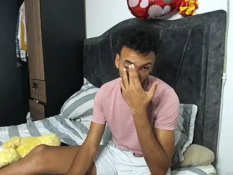 SweetlyMarried Webcam-Show