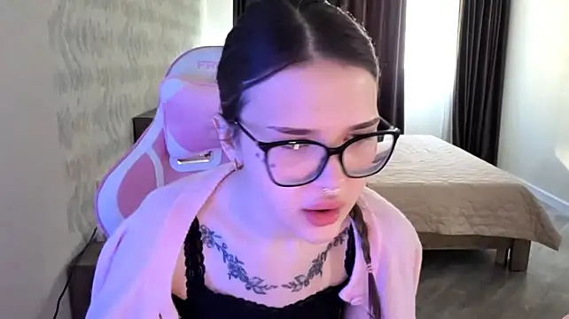 Show de ClarisaValensuela na webcam
