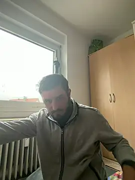 XiyarXiyar1999 Show in webcam