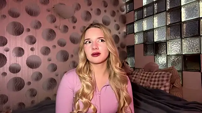 ShastaSamaniego webcam show