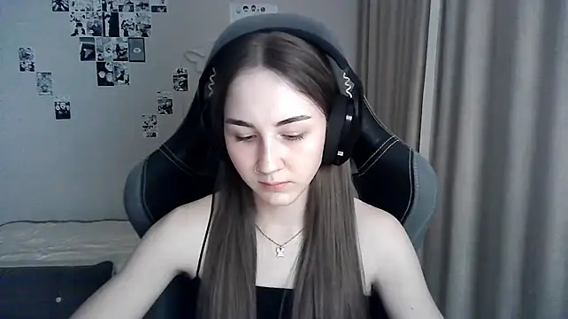 Živý XXX chat LoryTepe