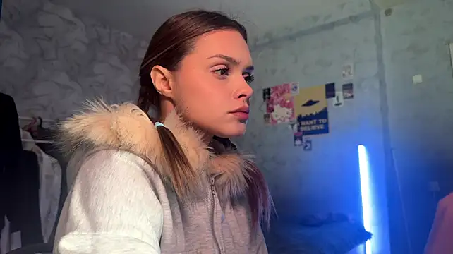 ShanellHennessy's Live XXX Chat