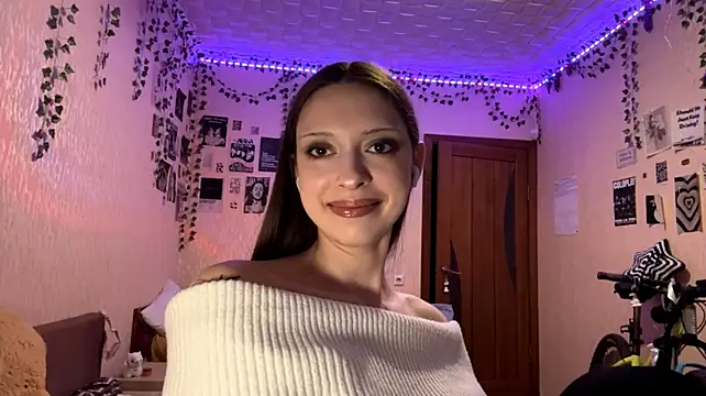 LoretaRosek Adlı Modelin Canlı XXX Sohbeti