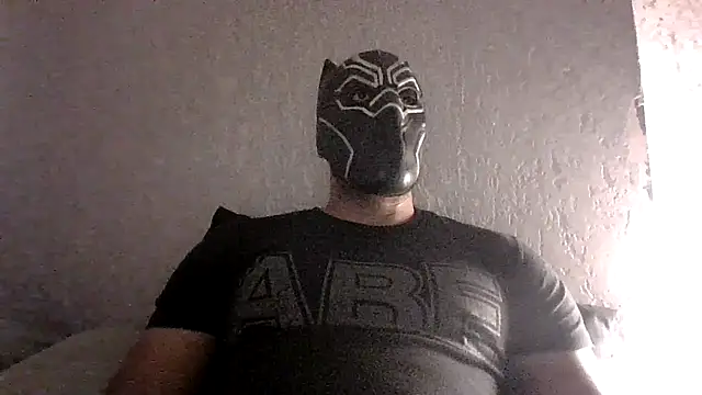 הופעת וובקאם של The_Panther-x