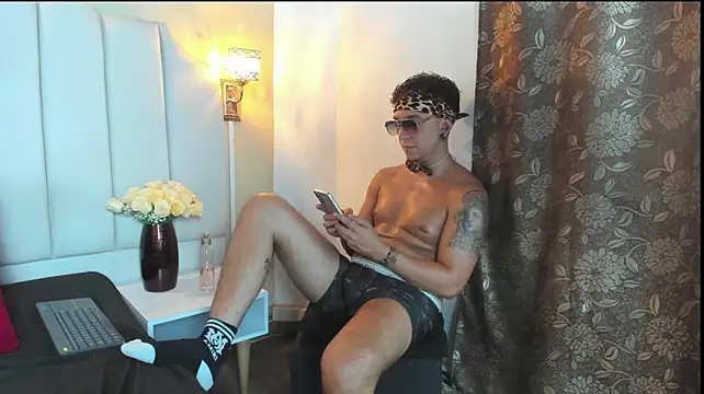 Show de webcam de LucaBeltran_