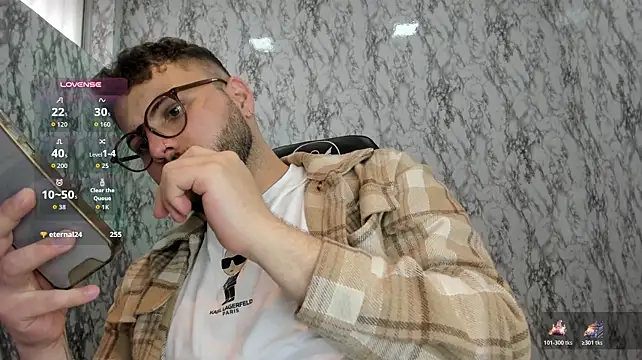 Hairy_cub_Salvatore Webcam-Show
