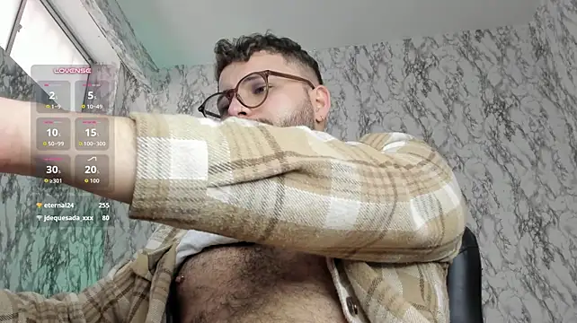 Hairy_cub_Salvatore Webcam-Show