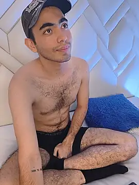 Pollenboyxxx – webcam-show