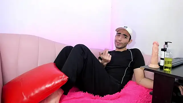 Pollenboyxxx – webcam-show